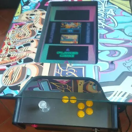 Maggiore Billard Pinball Arcade Apartment *